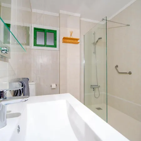Appartement 1 Bedroom For 4 People With Pool *